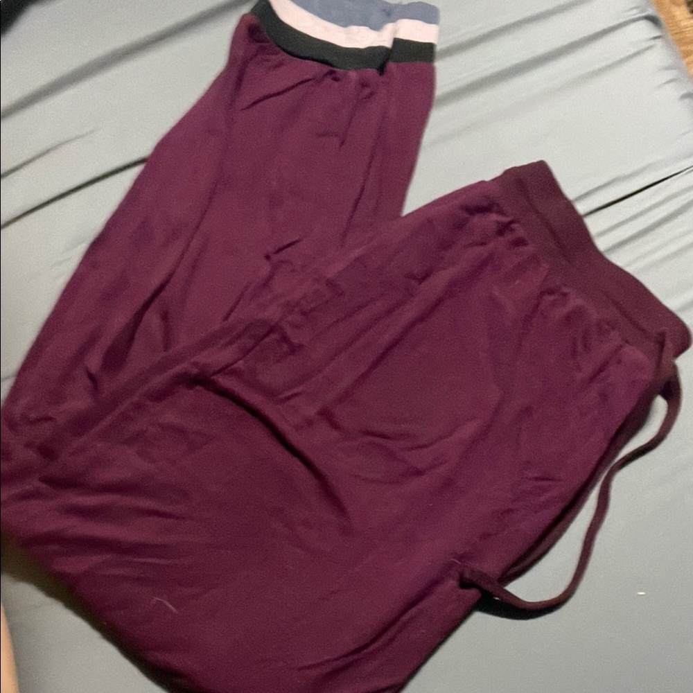 Simply Vera Vera Wang Plum Joggers